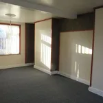 Rent 3 bedroom flat in West Midlands