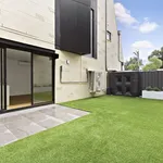 Rent 4 bedroom apartment in Melbourne