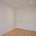 2 bedroom apartment of 914 sq. ft in Montreal