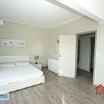 Rent 2 bedroom apartment of 80 m² in Genoa