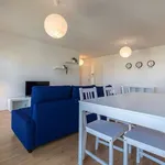 Rent 2 bedroom apartment of 95 m² in lisbon