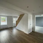 Rent 3 bedroom apartment in Wales