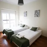 Rent 1 bedroom apartment in Lisbon