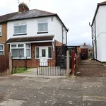 Rent 3 bedroom house in East Midlands