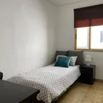 Rent 5 bedroom apartment in Valencia