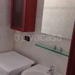 Rent 1 bedroom apartment of 45 m² in Rho