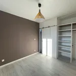 Maison de 110 m² avec 6 chambre(s) en location à Le