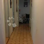 Najam 3 spavaće sobe stan od 69 m² u Matulji