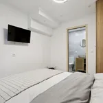 Appartement de 37 m² avec 4 chambre(s) en location à Paris