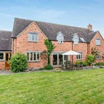 Rent 5 bedroom house in South East England