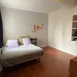 Rent a room of 120 m² in madrid