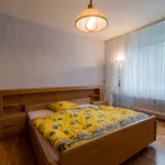 Miete 3 Schlafzimmer wohnung von 76 m² in Berlin