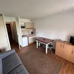 Appartement de 22 m² avec 1 chambre(s) en location à LES