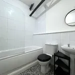 Rent 2 bedroom flat in Calderdale