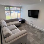 Rent 6 bedroom house in Wales