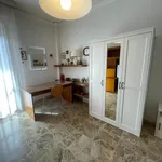 Rent 5 bedroom apartment in Florence