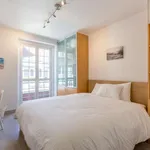 Rent a room in lisbon