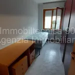 Rent 5 bedroom apartment of 90 m² in Arezzo