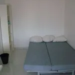 Rent a room in lisbon