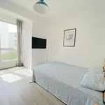 Rent 4 bedroom apartment in Seville