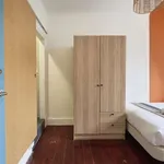 Rent a room in lisbon