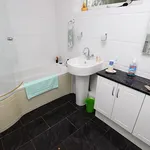 Rent 2 bedroom apartment in West Midlands