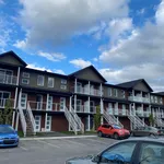 3 bedroom apartment of 990 sq. ft in Gatineau