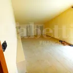 Rent 3 bedroom apartment of 80 m² in Spoleto