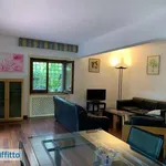 Rent 4 bedroom apartment of 120 m² in Rome