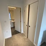 Rent 2 bedroom flat in Salford