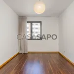 Rent 3 bedroom apartment of 126 m² in Loures