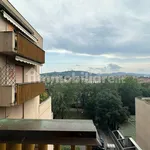 Affitto 3 camera appartamento di 118 m² in Bologna