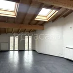 Rent 2 bedroom apartment of 75 m² in Albese con Cassano