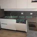 Affitto 2 camera appartamento di 68 m² in Savona