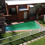 Rent 1 bedroom apartment in Johannesburg