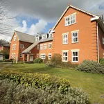 Flat to rent in Broomhall Road, Horsell, Woking GU21