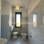 Rent 3 bedroom apartment of 93 m² in Novara