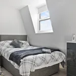 Rent 1 bedroom flat in London