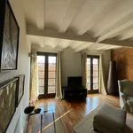 Rent 4 bedroom apartment of 90 m² in Barcelona