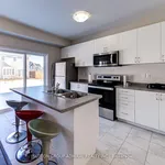 Maison de 1377 m² avec 3 chambre(s) en location à Wasaga Beach