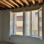 Rent 4 bedroom apartment of 198 m² in Padova