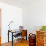 Rent 1 bedroom apartment of 58 m² in Paris