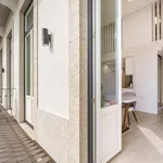 Rent 4 bedroom apartment of 73 m² in Porto