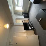 Rent 5 bedroom apartment in Worcester