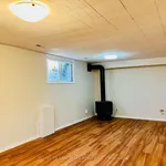 Rent 3 bedroom apartment in Collingwood