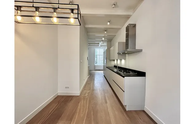 Huur 3 slaapkamer appartement van 89 m² in Amsterdam