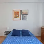 Rent 3 bedroom apartment in lisbon