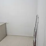 Rent a room of 150 m² in seville