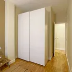 Rent 1 bedroom apartment of 60 m² in madrid