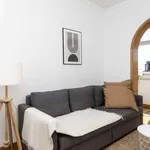 Rent 2 bedroom apartment of 65 m² in lisbon